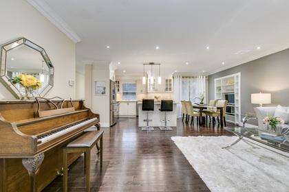 Great Room - 2058 Constance Dr, Oakville - Elite3 & Team at 2058 Constance Drive, Eastlake, Oakville