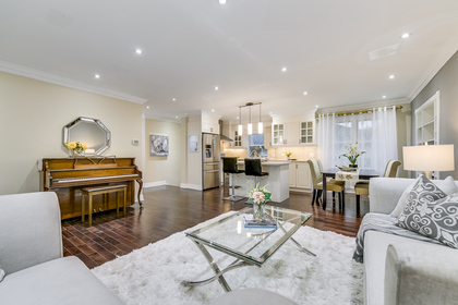 Great Room - 2058 Constance Dr, Oakville - Elite3 & Team at 2058 Constance Drive, Eastlake, Oakville