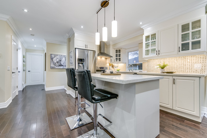 Kitchen - 2058 Constance Dr, Oakville - Elite3 & Team at 2058 Constance Drive, Eastlake, Oakville