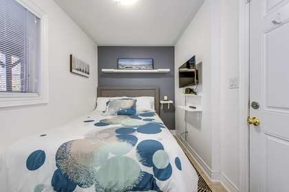 3rd Bedroom - 2014 Lushes Ave, Mississauga - Elite3 & Team at 2014 Lushes Avenue, Clarkson, Mississauga