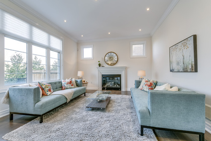 Family Room - 95 North Park Blvd, Oakville - Elite3 & Team at 95 Park Boulevard, Rural Oakville, Oakville