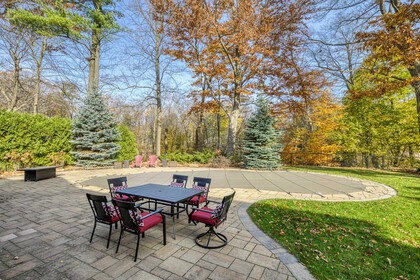 Backyard - 5041 Lakeshore Rd, Burlington - Elite3 & Team at 5041 Lakeshore Road, Appleby, Burlington Backyard - 5041 Lakeshore Rd, Burlington - Elite3 & Team at 5041 Lakeshore Road, Appleby, Burlington