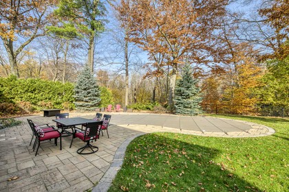 Backyard - 5041 Lakeshore Rd, Burlington - Elite3 & Team at 5041 Lakeshore Road, Appleby, Burlington Backyard - 5041 Lakeshore Rd, Burlington - Elite3 & Team at 5041 Lakeshore Road, Appleby, Burlington