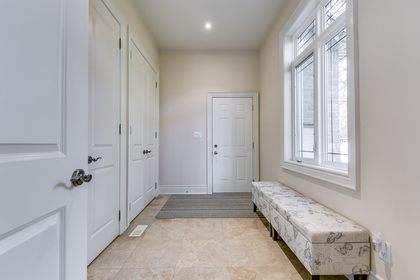 Mudroom - 5041 Lakeshore Rd, Burlington - Elite3 & Team at 5041 Lakeshore Road, Appleby, Burlington Mudroom - 5041 Lakeshore Rd, Burlington - Elite3 & Team at 5041 Lakeshore Road, Appleby, Burlington