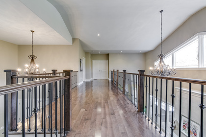 2nd Floor Hallway - 5041 Lakeshore Rd, Burlington - Elite3 & Team at 5041 Lakeshore Road, Appleby, Burlington 2nd Floor Hallway - 5041 Lakeshore Rd, Burlington - Elite3 & Team at 5041 Lakeshore Road, Appleby, Burlington