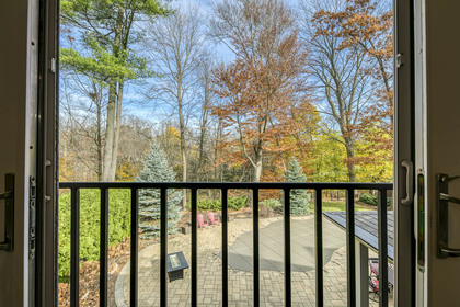 Master Bedroom View - 5041 Lakeshore Rd, Burlington - Elite3 & Team at 5041 Lakeshore Road, Appleby, Burlington Master Bedroom View - 5041 Lakeshore Rd, Burlington - Elite3 & Team at 5041 Lakeshore Road, Appleby, Burlington