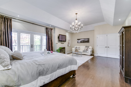 Master Bedroom - 5041 Lakeshore Rd, Burlington - Elite3 & Team at 5041 Lakeshore Road, Appleby, Burlington Master Bedroom - 5041 Lakeshore Rd, Burlington - Elite3 & Team at 5041 Lakeshore Road, Appleby, Burlington