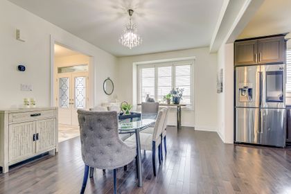 Dining Room - 744 Kennedy Cir. W.., Milton - Elite3 & Team at 744 Kennedy Cir., Cobban, Milton Dining Room - 744 Kennedy Cir. W.., Milton - Elite3 & Team at 744 Kennedy Cir., Cobban, Milton