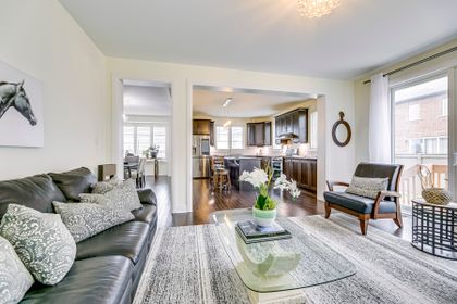 Great Room - 744 Kennedy Cir. W.., Milton - Elite3 & Team at 744 Kennedy Cir., Cobban, Milton Great Room - 744 Kennedy Cir. W.., Milton - Elite3 & Team at 744 Kennedy Cir., Cobban, Milton