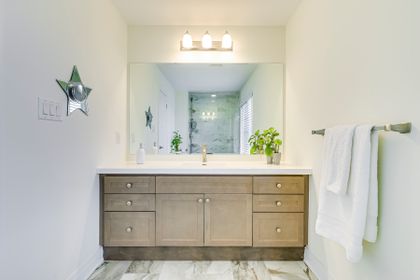 Primary Bedroom Ensuite - 744 Kennedy Cir. W.., Milton - Elite3 & Team at 744 Kennedy Cir., Cobban, Milton Primary Bedroom Ensuite - 744 Kennedy Cir. W.., Milton - Elite3 & Team at 744 Kennedy Cir., Cobban, Milton