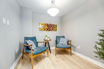 Breakfast/Sitting Area - 1109 - 270 Wellington St. W., Toronto - Elite3 & Team at 1109 - 270 Wellington Street, Waterfront Communities C1, Toronto Breakfast/Sitting Area - 1109 - 270 Wellington St. W., Toronto - Elite3 & Team at 1109 - 270 Wellington Street, Waterfront Communities C1, Toronto