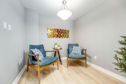 Breakfast/Sitting Area - 1109 - 270 Wellington St. W., Toronto - Elite3 & Team at 1109 - 270 W. Wellington Street, Waterfront Communities C1, Toronto