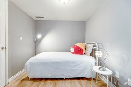Den - 1109 - 270 Wellington St. W., Toronto - Elite3 & Team at 1109 - 270 Wellington Street, Waterfront Communities C1, Toronto Den - 1109 - 270 Wellington St. W., Toronto - Elite3 & Team at 1109 - 270 Wellington Street, Waterfront Communities C1, Toronto