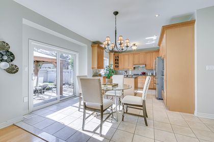 Breakfast Area - 2441 Tesla Cres., Oakville - Elite3 & Team at 2441 Tesla Crescent, Iroquois Ridge North, Oakville