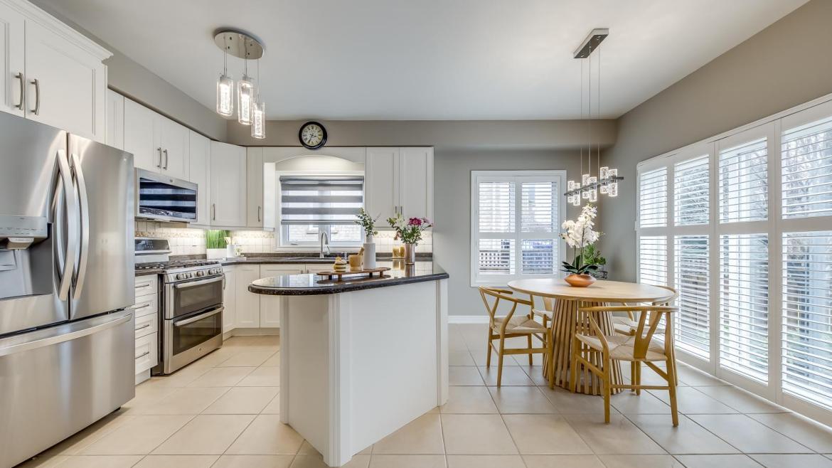 1154 Kestell Boulevard, Iroquois Ridge North, Oakville 
