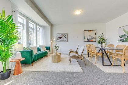 Great Room - 56-305 Garner Rd.W., Ancaster - Elite3 & Team at 56 - 305 Garner Road W., Ancaster, Hamilton