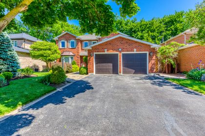 Exterior - 2140 Dunvegan Ave., Oakville - Elite3 & Team at 2140 Dunvegan Avenue, Eastlake, Oakville