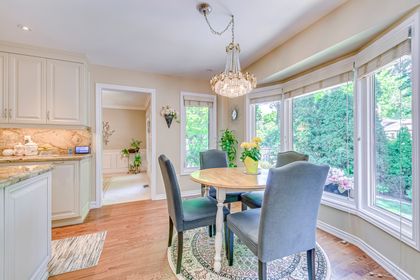 Breakfast Area - 2140 Dunvegan Ave., Oakville - Elite3 & Team at 2140 Dunvegan Avenue, Eastlake, Oakville