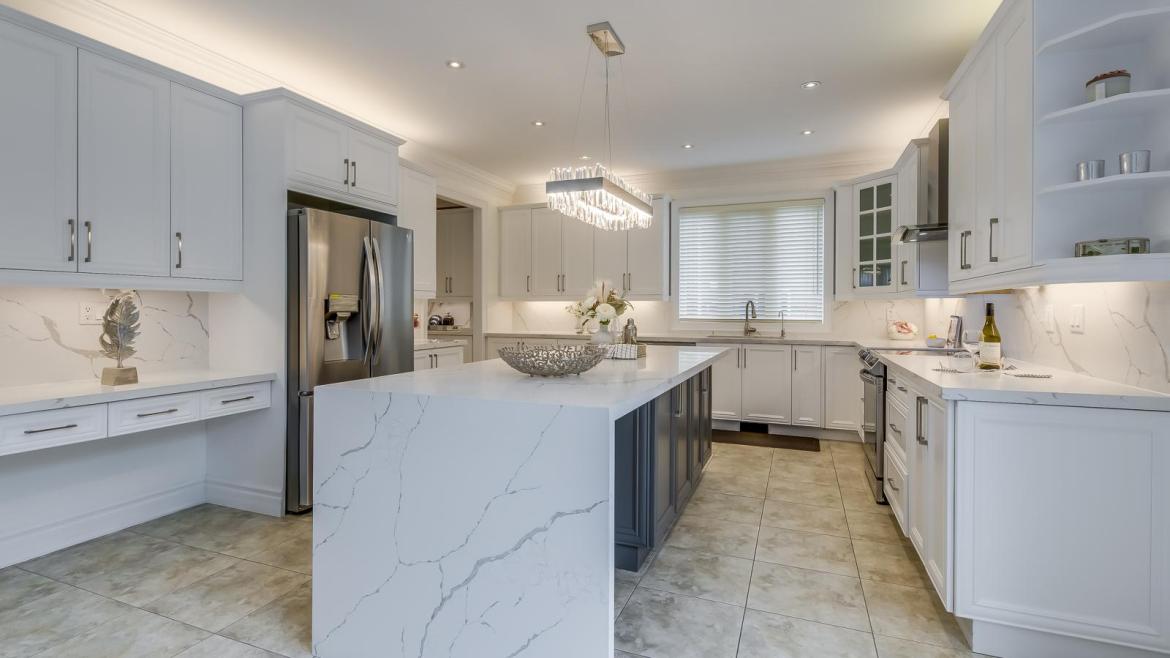 2316 Delnice Drive, Iroquois Ridge North, Oakville 