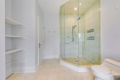 Primary Bedroom Ensuite - 2312 Lyndhurst Dr., Oakville - Elite3 & Team at 2312 Lyndhurst Drive, Iroquois Ridge North, Oakville