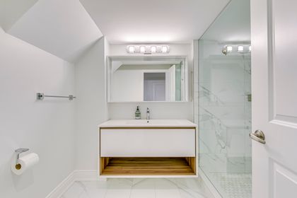 Basement 3pc Bath - 2312 Lyndhurst Dr., Oakville - Elite3 & Team at 2312 Lyndhurst Drive, Iroquois Ridge North, Oakville