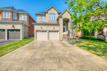 Exterior - 2395 Thruxton Dr., Oakville at 2395 Thruxton Drive, Iroquois Ridge North, Oakville