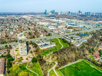 Location - 22 - 840 Dundas St.W., Mississauga - Elite3 & Team at 22 - 840 W. Dundas Street, Erindale, Mississauga