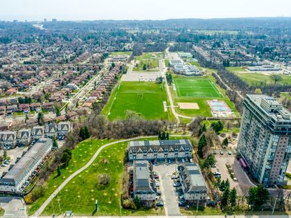 Huron Park - 22 - 840 Dundas St.W., Mississauga - Elite3 & Team at 22 - 840 W. Dundas Street, Erindale, Mississauga