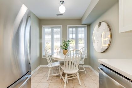 Breakfast Area - 22 - 840 Dundas St.W., Mississauga - Elite3 & Team at 22 - 840 W. Dundas Street, Erindale, Mississauga