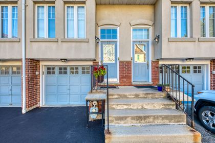 Exterior - 22 - 840 Dundas St.W., Mississauga - Elite3 & Team at 22 - 840 W. Dundas Street, Erindale, Mississauga
