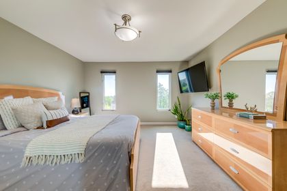 Primary Bedroom - 22 - 840 Dundas St.W., Mississauga - Elite3 & Team at 22 - 840 W. Dundas Street, Erindale, Mississauga