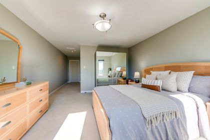 Primary Bedroom - 22 - 840 Dundas St.W., Mississauga - Elite3 & Team at 22 - 840 W. Dundas Street, Erindale, Mississauga