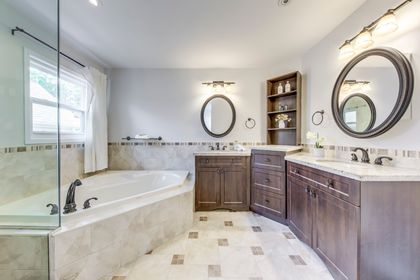 Primary Bedroom Ensuite - 22 Arborfield Lane, Markham - Elite3 & Team at 22 Arborfield Lane, Markville, Markham