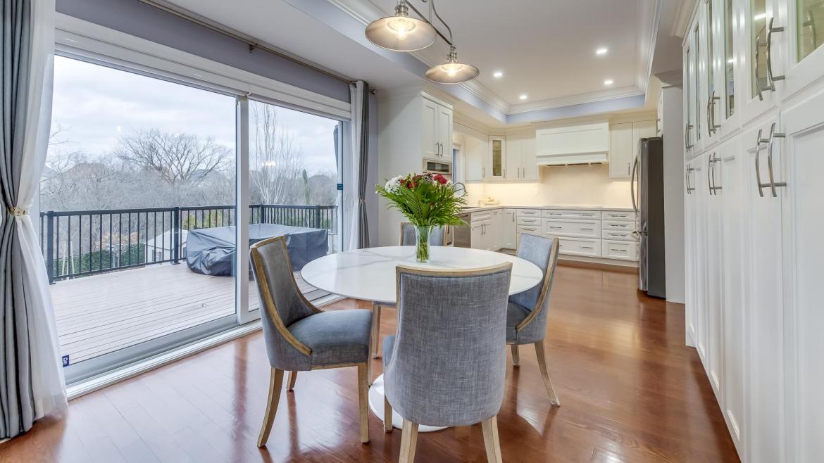 1564 Pinery Crescent, Iroquois Ridge North, Oakville 