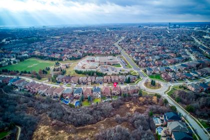 Location - 1564 Pinery Cres., Oakville at 1564 Pinery Crescent, Iroquois Ridge North, Oakville