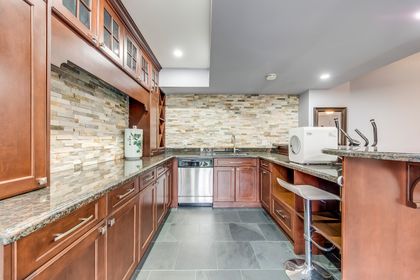 Basement Kitchenette/Wet Bar - 1564 Pinery Cres., Oakville at 1564 Pinery Crescent, Iroquois Ridge North, Oakville