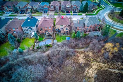 Overhead View - 1564 Pinery Cres., Oakville at 1564 Pinery Crescent, Iroquois Ridge North, Oakville