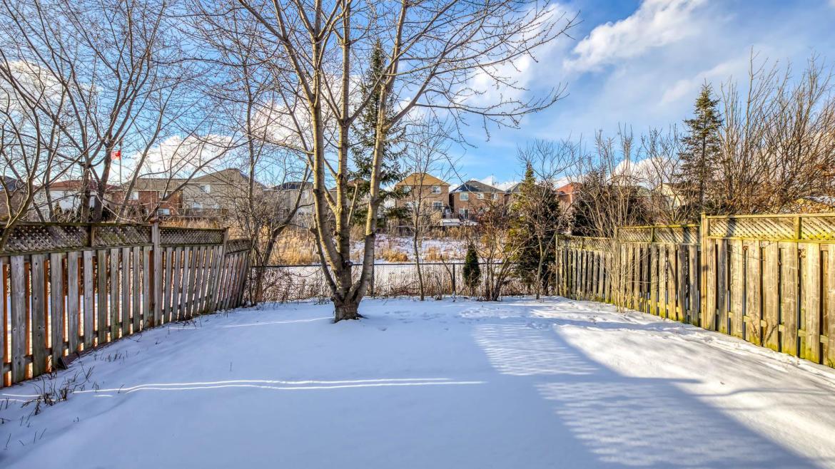 36 Tideland Drive, Fletcher's Meadow, Brampton 