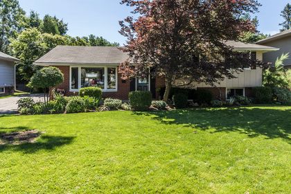 Exterior - 5222 Bromley Rd., Burlington - Elite3 & Team at 5222 Bromley Road, Appleby, Burlington