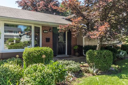 Exterior - 5222 Bromley Rd., Burlington - Elite3 & Team at 5222 Bromley Road, Appleby, Burlington
