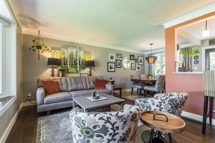 Living Room - 5222 Bromley Rd., Burlington - Elite3 & Team at 5222 Bromley Road, Appleby, Burlington