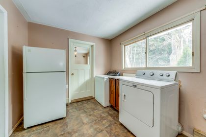 Laundry/Mud Room - 9416 5 Side Rd., Milton at 9416 5 Side Road, Esquesing, Milton