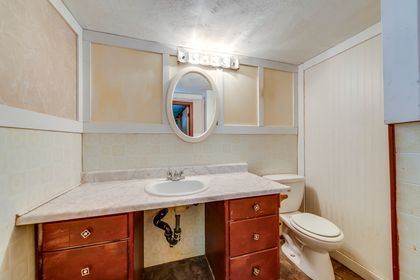 Basement 3pc Bath - 9416 5 Side Rd., Milton at 9416 5 Side Road, Esquesing, Milton