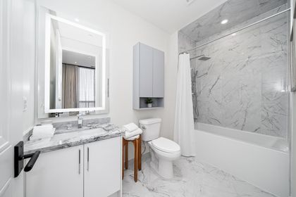 2nd Bedroom Ensuite - 814 - 509 Dundas St.W., Oakville at 814 - 509 Dundas Street W., 1008 - GO Glenorchy, Oakville