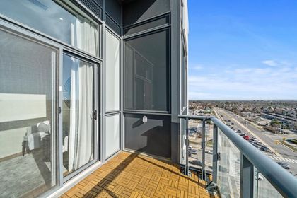 Balcony - 814 - 509 Dundas St.W., Oakville at 814 - 509 Dundas Street W., 1008 - GO Glenorchy, Oakville