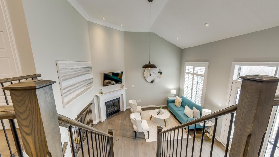 166 Stillwater Crescent, Waterdown, Hamilton 