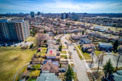 Location - 45 Hepworth Dr., Etobicoke at 45 Hepworth Drive, Willowridge-Martingrove-Richview, Toronto