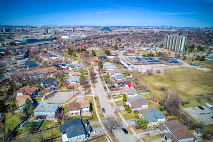 Location - 45 Hepworth Dr., Etobicoke at 45 Hepworth Drive, Willowridge-Martingrove-Richview, Toronto