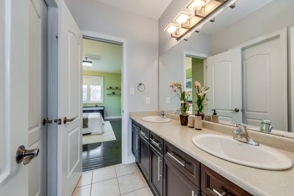 Semi-Ensuite 2 - 1385 Arrowhead Rd., Oakville at 1385 Arrowhead Road, 1009 - JC Joshua Creek, Oakville
