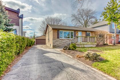 Exterior - 5452 Croydon Rd., Burlington - Elite3 & Team at 5452 Croydon Road, Appleby, Burlington